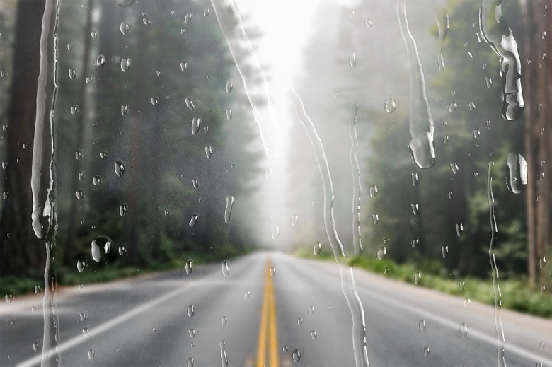 dirigir na chuva