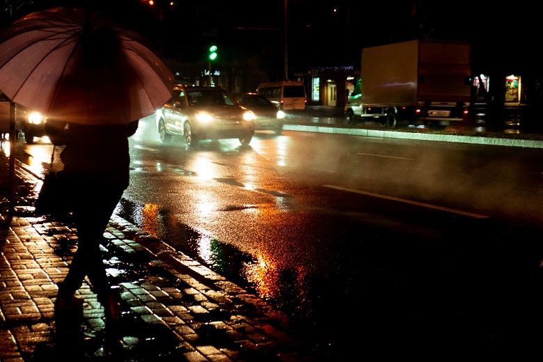 dirigir na chuva